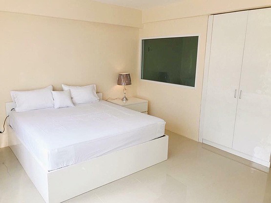 Condo — photo 5
