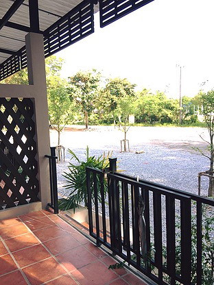 Condo — photo 1