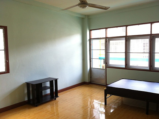Condo · Bangkok Yai, bangkok — photo 1