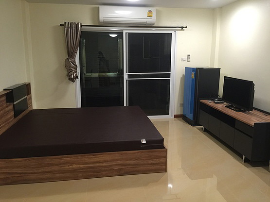 Condo · bangkok — photo 3