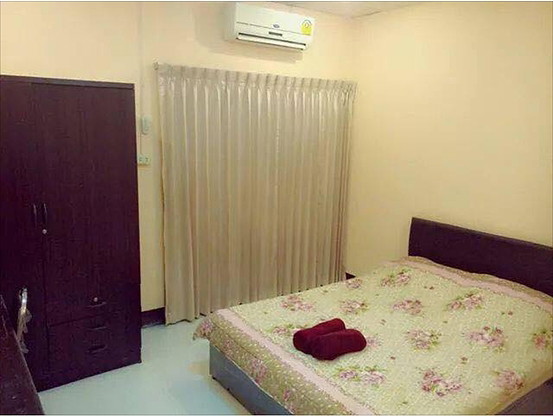 Condo — photo 2