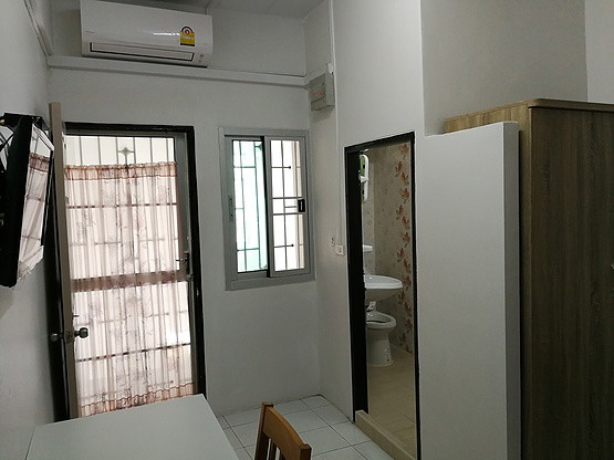 Condo — photo 4