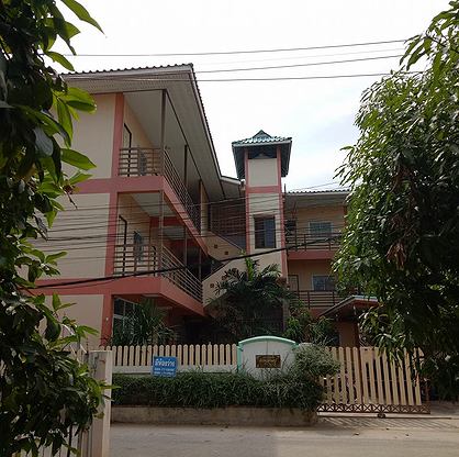 Condo — photo 1