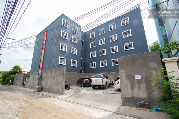 Condo · Bang Kapi, bangkok — photo 2