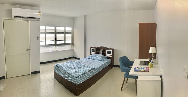 Condo — photo 2