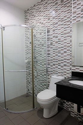 Condo — photo 5