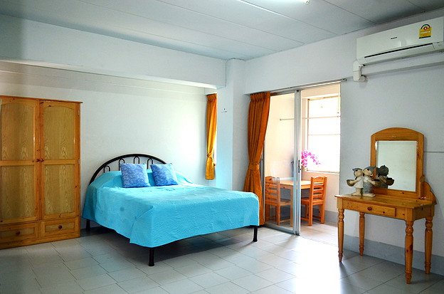 Condo · Mueang Chiang Mai, chiang_mai — photo 1