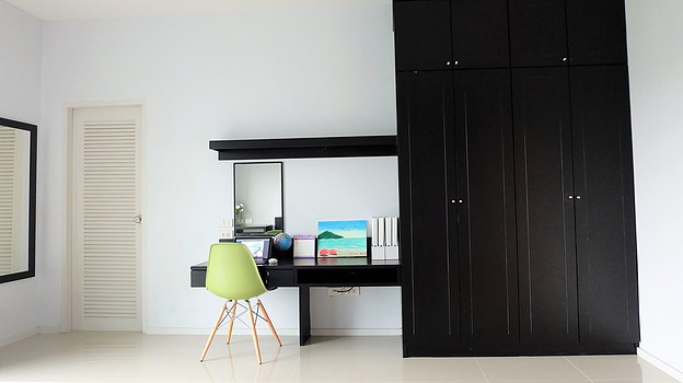Condo — photo 3