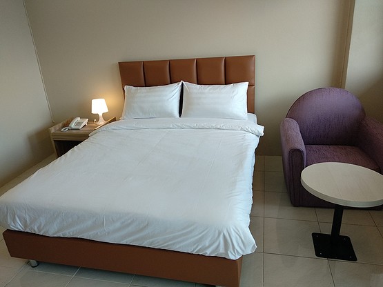Condo · Bangkok Yai, bangkok — photo 1