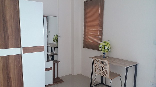 Condo · Mueang Chon Buri, chon_buri — photo 5