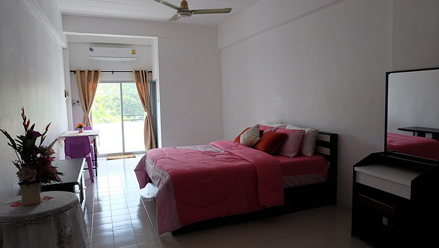 Condo · Bang Khae, bangkok — photo 2