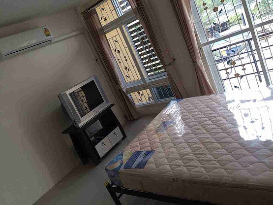Condo · chon_buri — photo 2