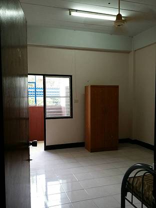 Condo — photo 3