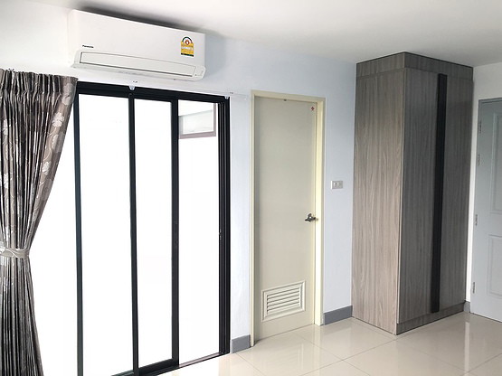 Condo · Chom Thong, bangkok — photo 5