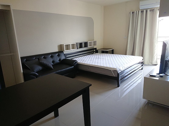 Condo — photo 5