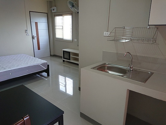 Condo — photo 3