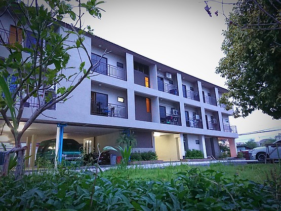 Condo — photo 2