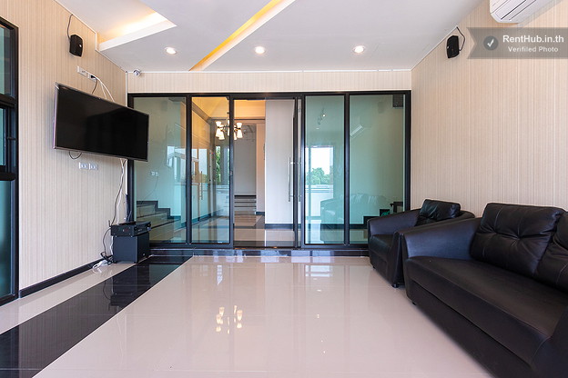 Condo — photo 5