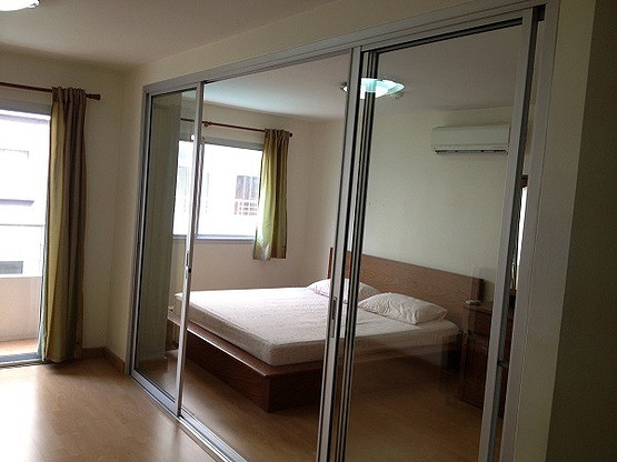 Condo · Mueang Nonthaburi — photo 4