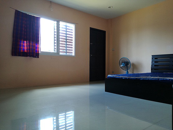 Condo · chon_buri — photo 2