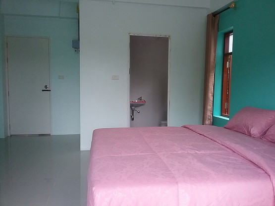 Condo — photo 2