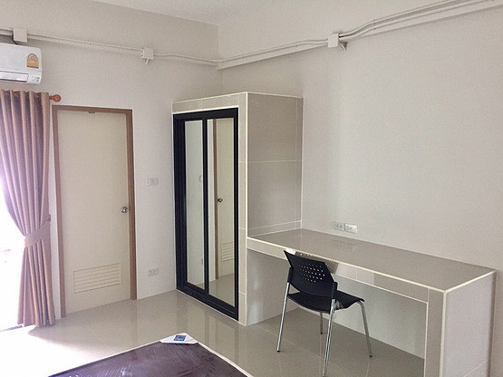 Condo · Mueang Chon Buri, chon_buri — photo 5