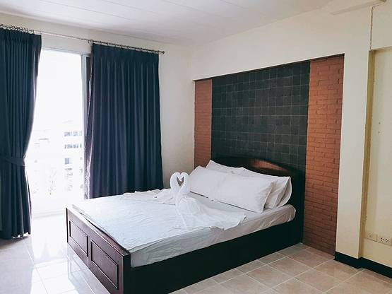 Condo · Bang Khun Thian, bangkok — photo 2