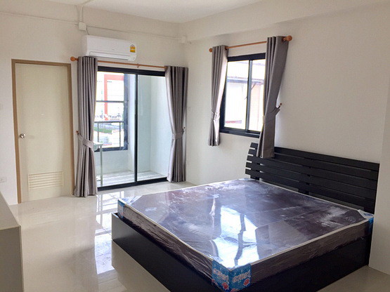 Condo · Mueang Chon Buri, chon_buri — photo 4