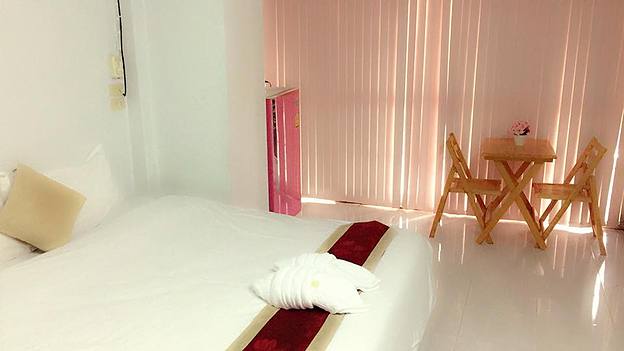 Condo — photo 2