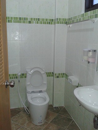 Condo — photo 5