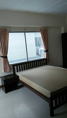 Condo · Phra Khanong, bangkok — photo 1