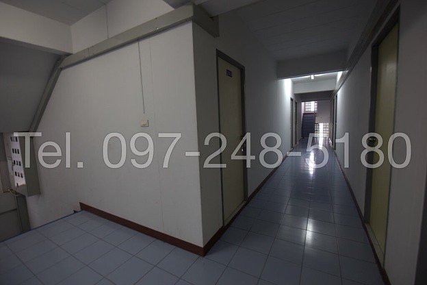Condo · Bang Na, bangkok — photo 1