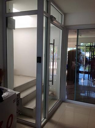 Condo — photo 2