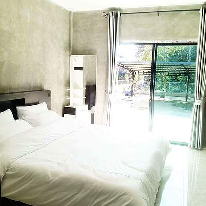 Condo — photo 5