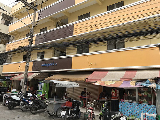 Condo — photo 2