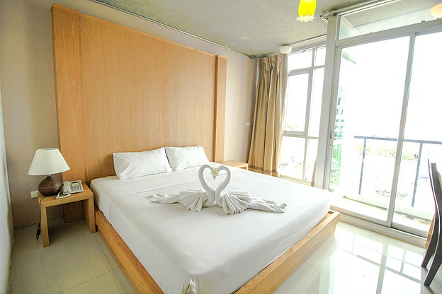 Condo · bangkok — photo 1