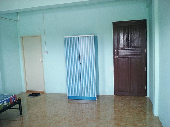 Condo — photo 1