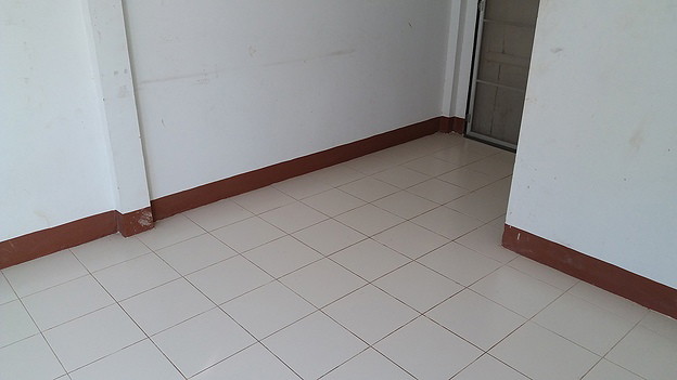 Condo — photo 2