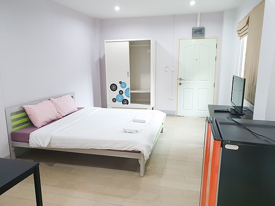 Condo — photo 3