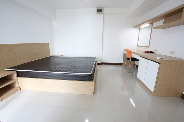 Condo · bangkok — photo 2
