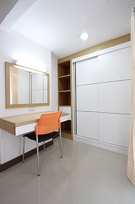 Condo · bangkok — photo 3