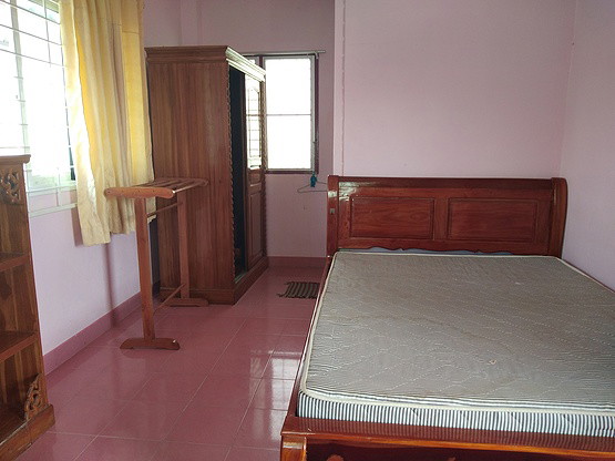 Condo — photo 1