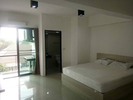 Condo · Lat Phrao, bangkok — photo 3