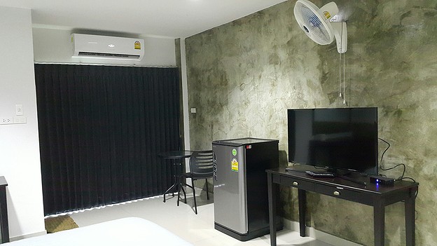 Condo — photo 3