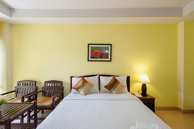Condo · Mueang Chiang Mai, chiang_mai — photo 2
