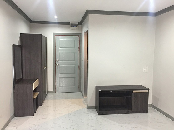Condo · Bang Phli — photo 3