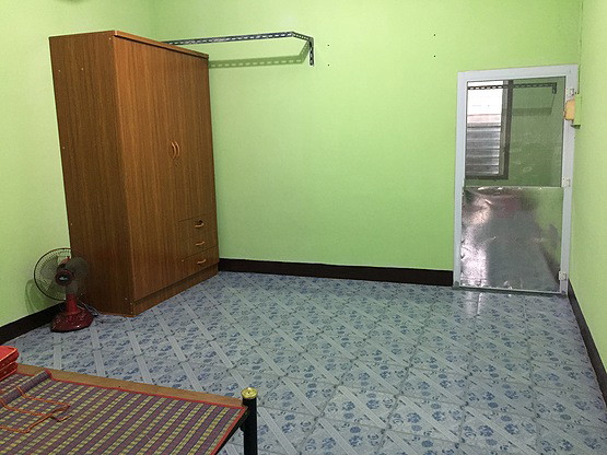 Condo — photo 1