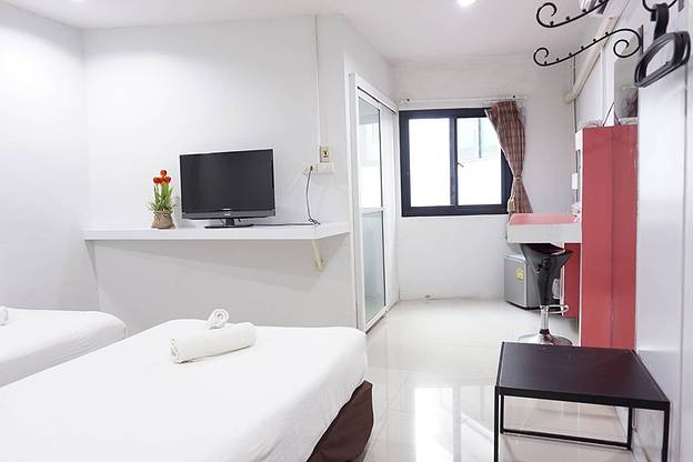Condo · Mueang Nonthaburi — photo 5