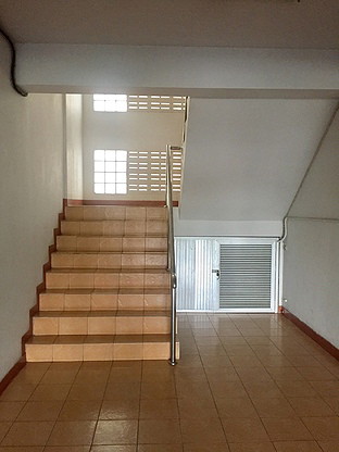 Condo · Bang Phli — photo 2