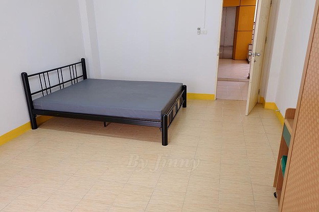 Condo · Mueang Samut Prakan — photo 2